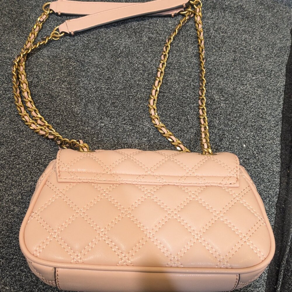 Brand New Guess Purse - Picture 10 of 11